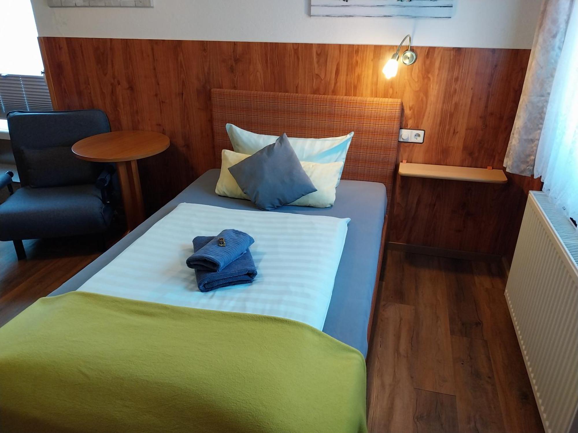 Landhotel Waldschloesschen Mit Gaststube Sohland an der Spree Экстерьер фото